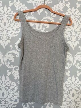 💫10/$25 • aerie Heather Gray Scoop Neck Tank Top